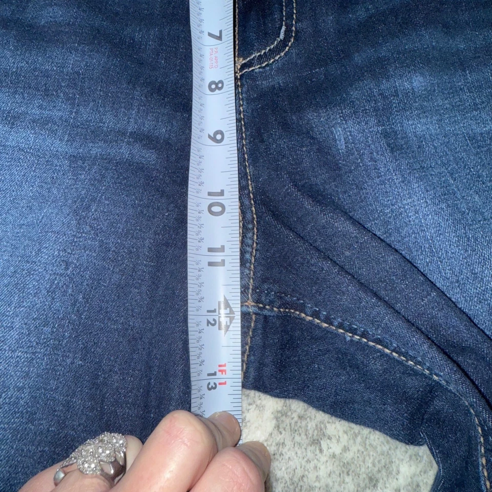 Silver Jeans Suki Capri Dark Wash Jeans Size 18W - Image 2 of 4