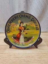 Boston Warehouse Cheese Course Plate 6.5" Camembert Creme French Scene Women