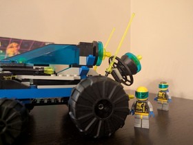 Vintage (1995) LEGO Space Unitron set 1787 Crater Cruiser - RARE