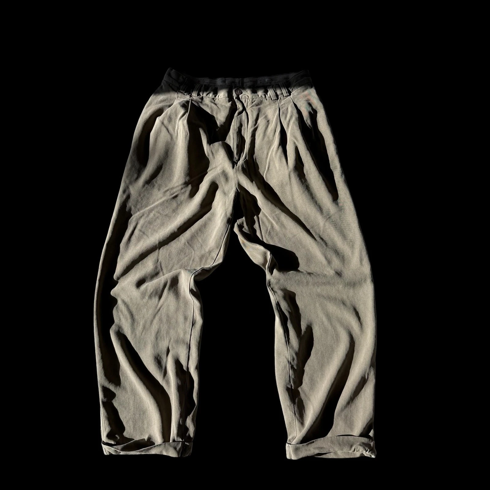 Tommy Bahama Mens 32 100% Silk Pleated Relaxed Fit Trousers Khaki Tan Pants