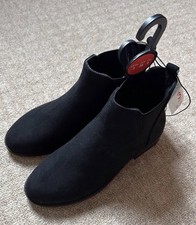 Primark Faux Suede Chelsea
