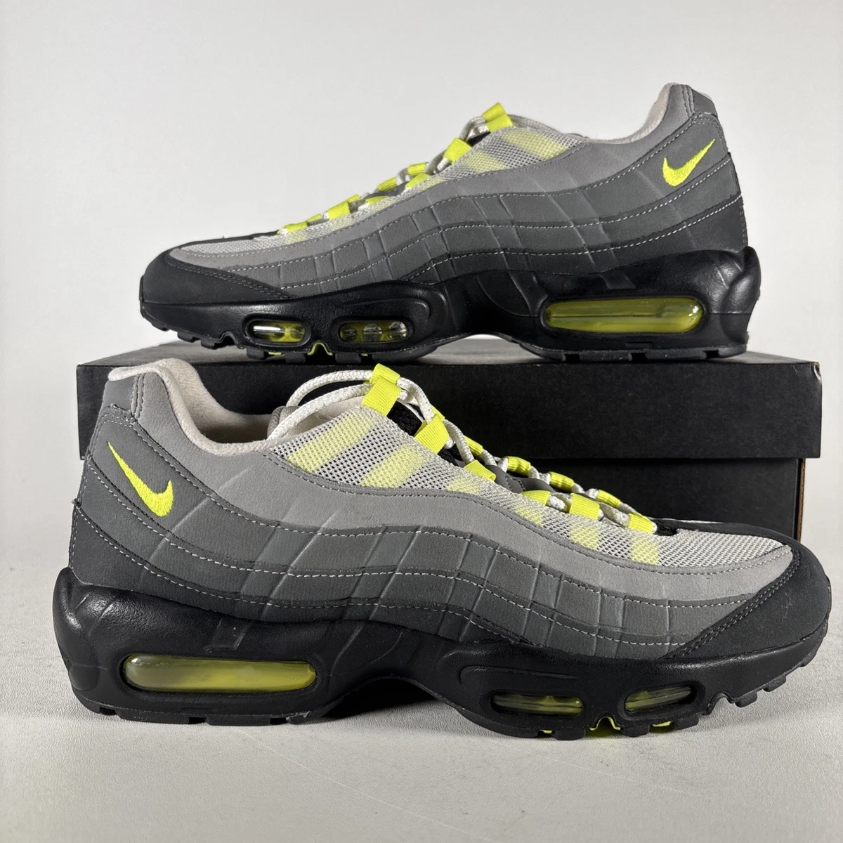 Preços baixos em Nike Air Max 95 Grey Amarillo | eBay