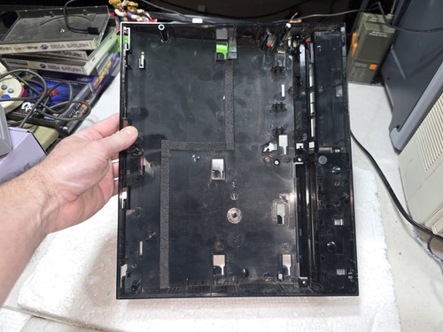 Sony PS3 CECH-B01 Exact PHAT Bottom EMPTY Case ONLY 2-OK-Edge Ding-Missing Cover - Imagen 18 de 19