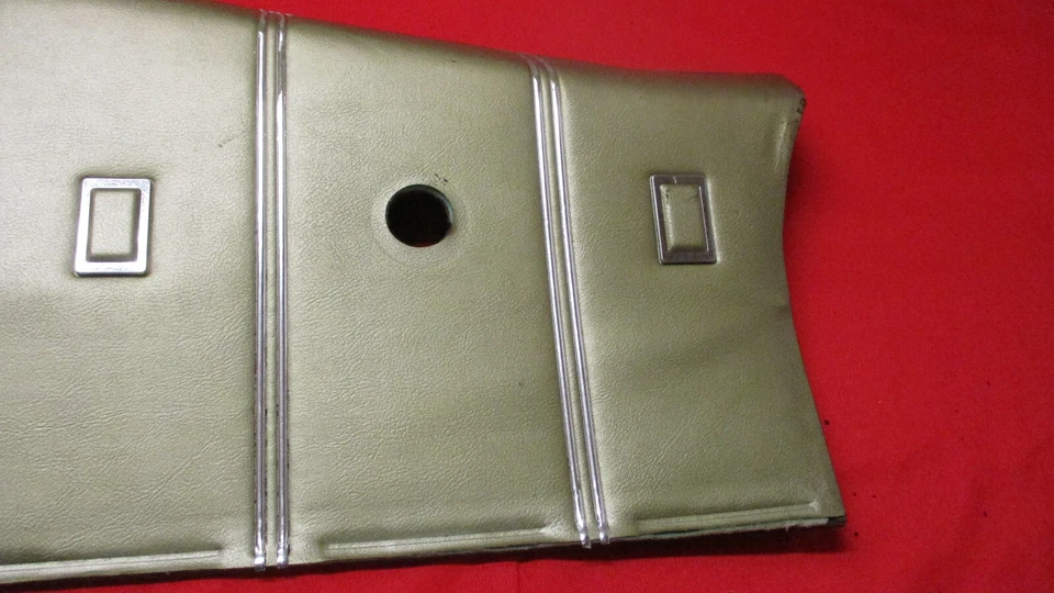 Buick Lesabre 1968 panel interior trasero moldura lado izquierdo superior 2 puertas techo rígido Foto 2 de 4