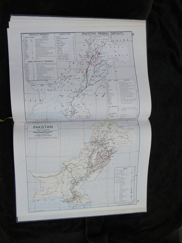 1990 Atlas of Pakistan Anis Ali Syed Surveyor General Map - Picture 3 of 3