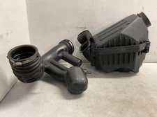 Jeep JK Wrangler OEM 3.6L V6 Air Cleaner Box w/Tube *See Notes* 2012-2017 163189