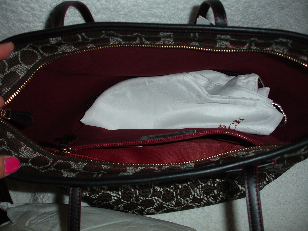 NWT Coach 34595 Signature Canvas Taxi Tote LI/Black/Saddle