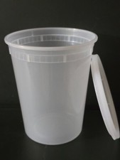 32 oz Clear Plastic Deli Cups with Lids