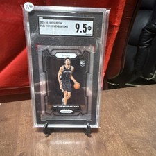 2023-24 Panini Prizm Victor Wembanyama Rookie #136 SGC 9.5 Basketball