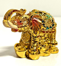 Goldfarbene Elefantenfigur – dekorativer Glücksbringer - Feng Shui - Höhe: 8 cm