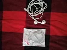 Apple EarPods In Ear Canal Headset - White MNHF2AM/A