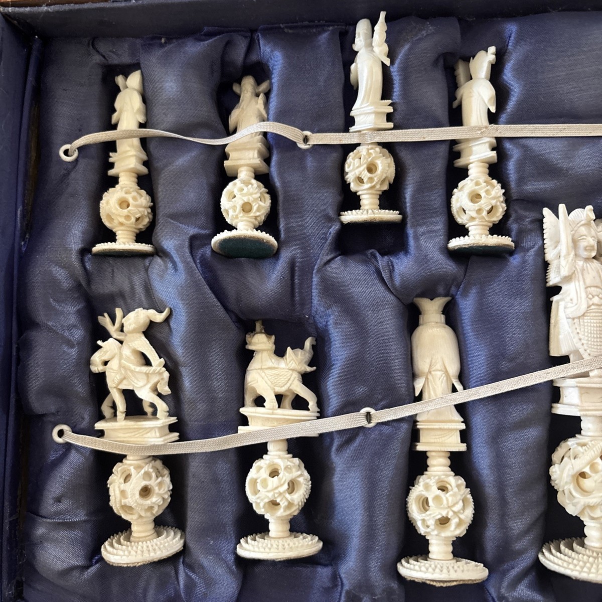 Vintage Chinese Puzzle Ball Figural Chess Set. | eBay