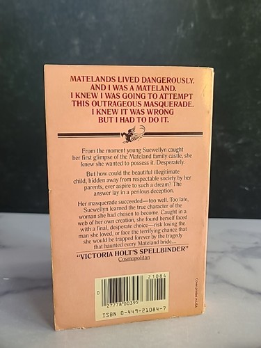 The Mask Of The Enchantress By Victoria Holt Paperback - Picture 9 of 10