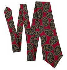 GANT Iridescent Red Paisley Silk USA Made Neck Tie Necktie 3.5" 56"