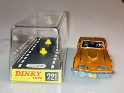 Vintage Dinky Toy 221 Chevrolet Corvette Stingray met