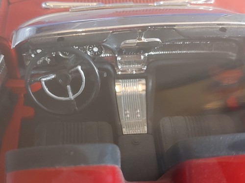Anson Classic 1:18 1963 Ford Thunderbird New In Box Officially Licensed By Ford. - Picture 14 of 18