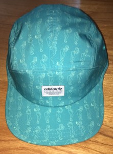 gorras adidas skateboarding