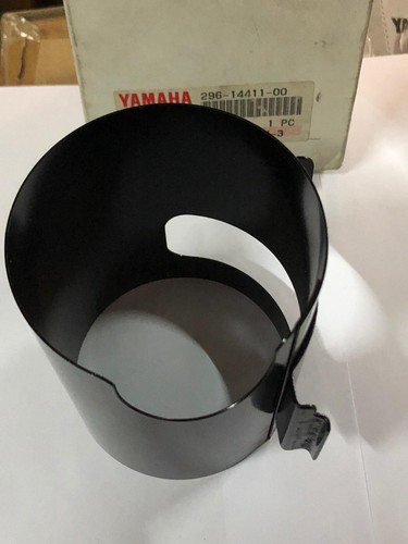 YAMAHA V70 V75 V50 U7E 1968 1969 1970 1971 1972 Air Cleaner N.O.S - Picture 1 of 4