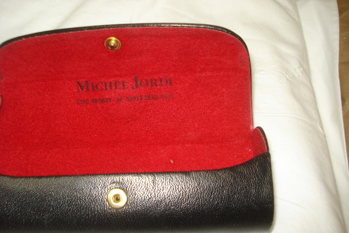 Michel Jordi Cowhide Leather Bag Jordi Small Leather Convertible Tote Bag in CRIMSON  main image 3