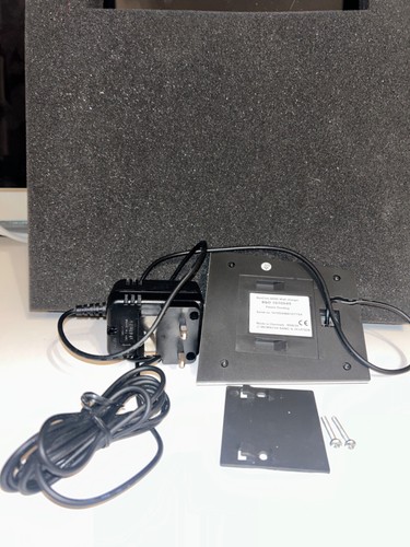 Bang & Olufsen BeoCom 6000 Mk1 Wall Charger UK Plug & Wall Fixing Plate(PS) - Picture 3 of 5