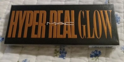 MAC HYPER REAL GLOW PALETTE/SKINNY PEACH/Brand New UNOPENED