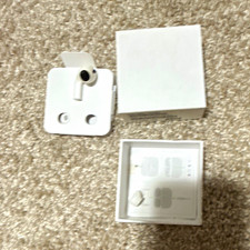 Apple AirPods Wireless Bluetooth In-Ear Earbuds w/ Built-In Mic, White not work
