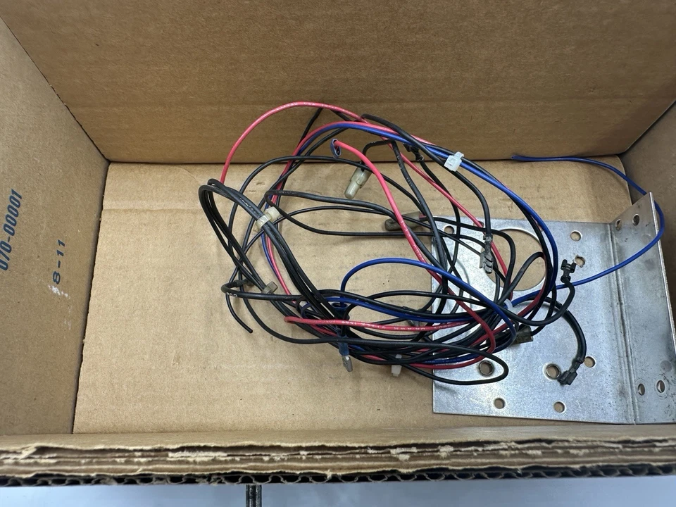 Bodine KC1-24A2 Gearmotor 120V Rpm 69/86 B1212047 - Image 2 of 4