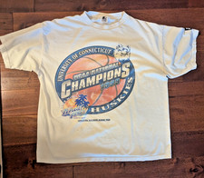 Vintage 1999 UConn Huskies CHAMPIONS Men's Size XL UCONN Starter T-shirt Tampa