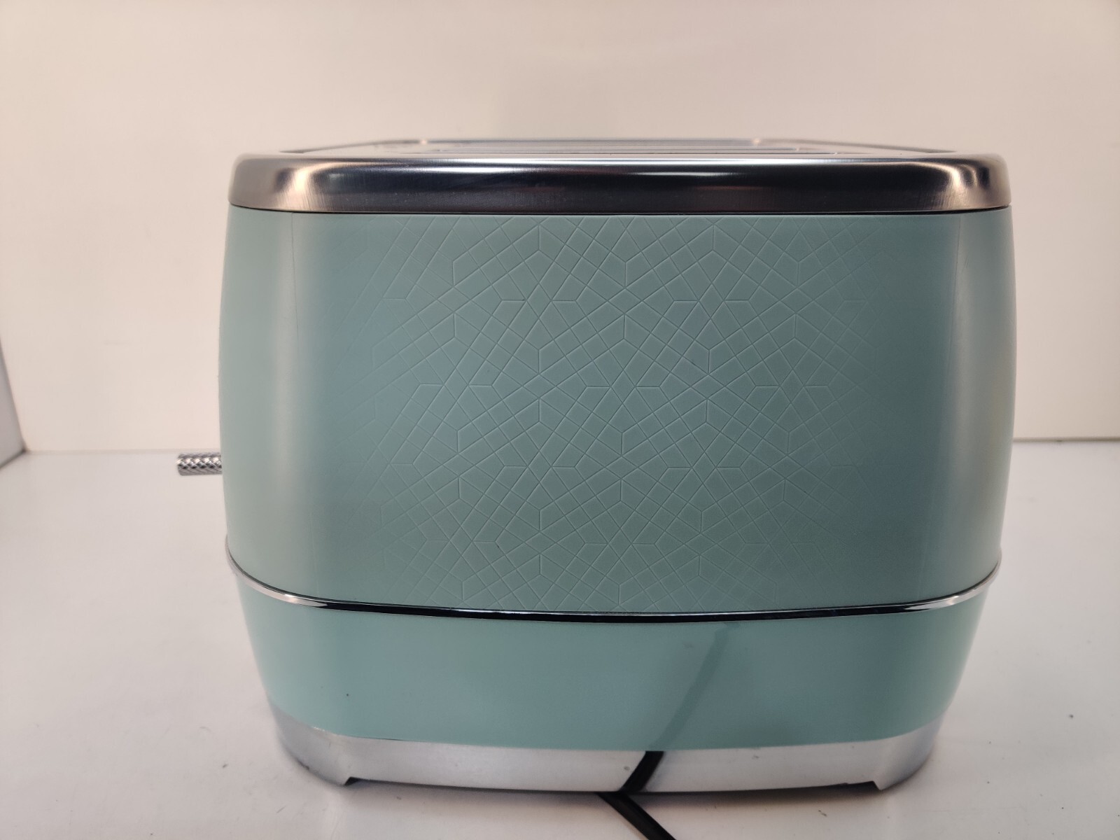 Beko Duck Egg Blue & Chrome Cosmopolis 4 Slice Toaster **LEFT SIDE