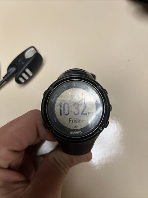 Suunto Ambit2 GPS Watch Black With Charger