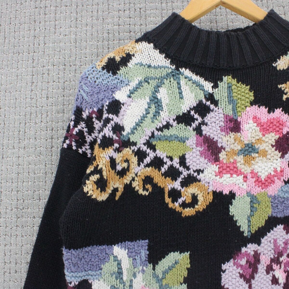 Vintage Jennifer & Company Sweater Womens Medium M Black Vintage Jennifer & Company Sweater Womens Medium M Black