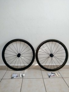 zipp 302 carbon clincher