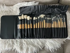 New Coastal Scents Elite 24-Piece Brush Set Bamboo Collection AUTHENTIC