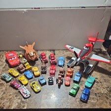 Disney Pixar Cars Diecast HUGE Lot of 28 Total Lightning McQueen Tow Mater Dusty
