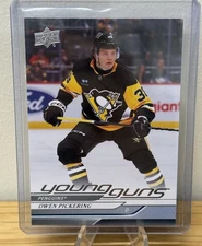 2024-25 Upper Deck Extended Series Young Guns Owen Pickering #703 Rookie RC