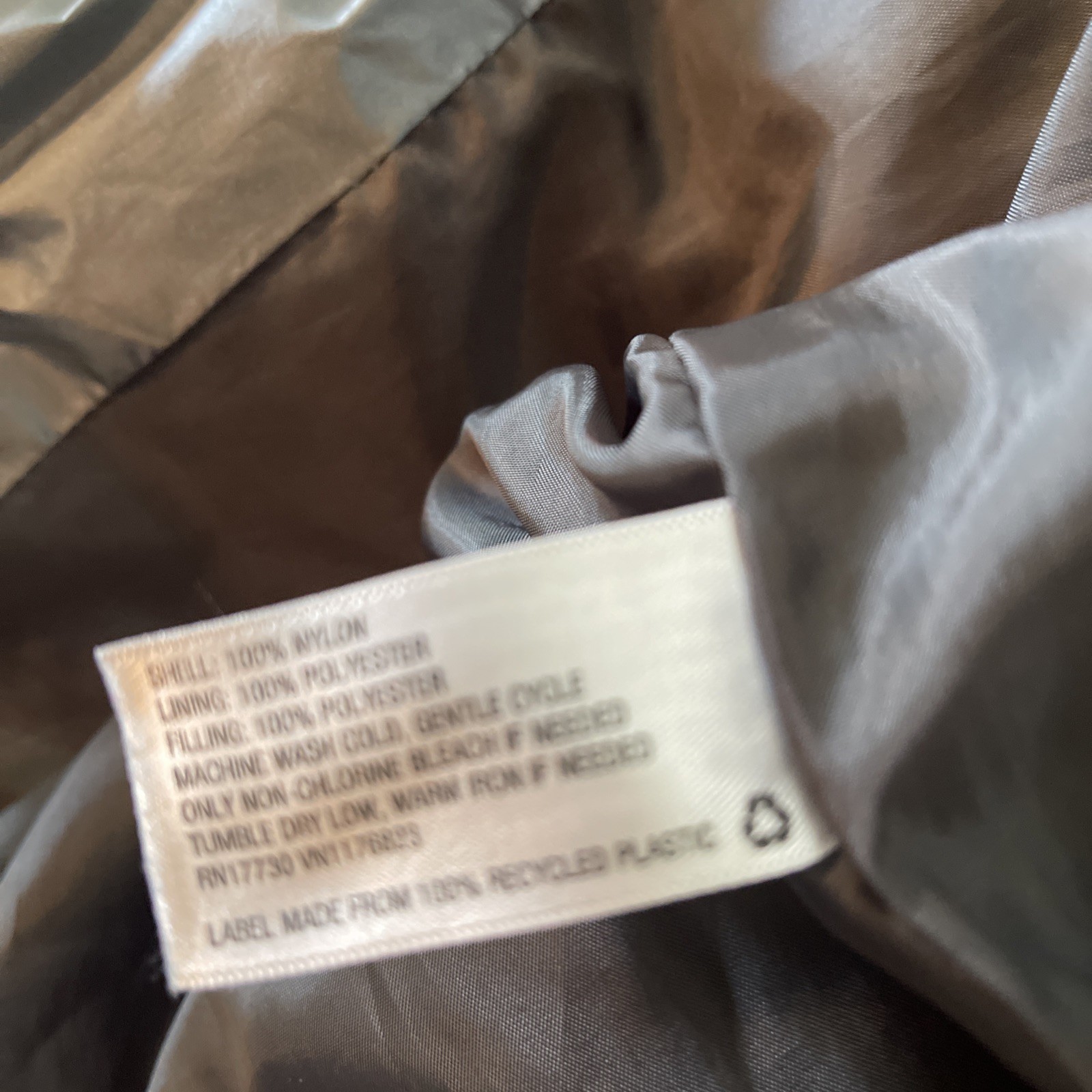 Universal Threads Silver Puffer Jacket size XL - image 6