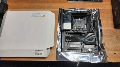 ASUS ROG Maximus Z790 Hero Gaming WiFi LGA 1700 ATX Intel Motherboard