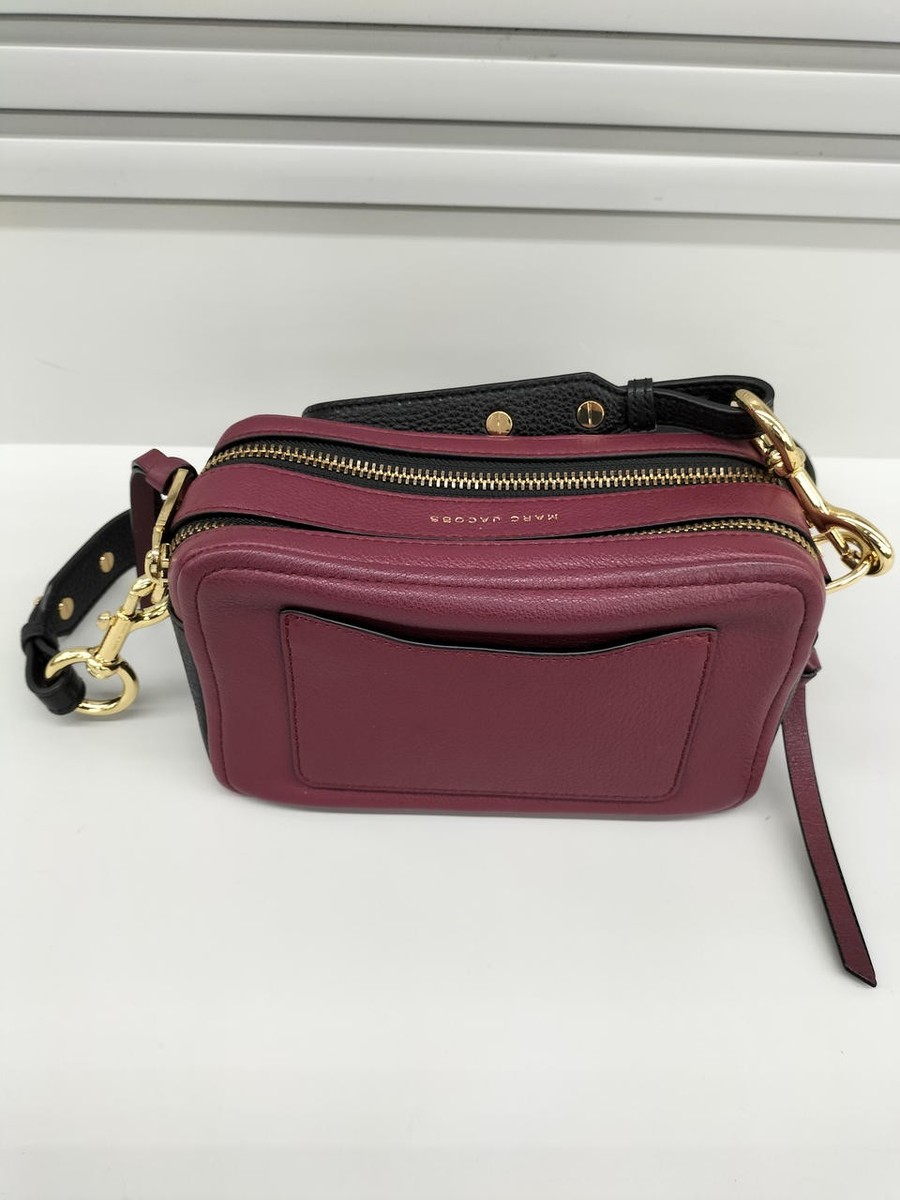 ショルダーバッグ MARC JACOBS THE SOFTSHOT Marc Jacobs The Softshot 21 Crossbody Bag Black in Leather with