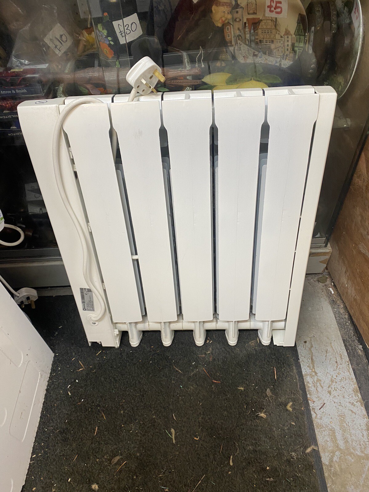 2x rointe kyros electric radiators Model No KR10550RAD3 550w eBay