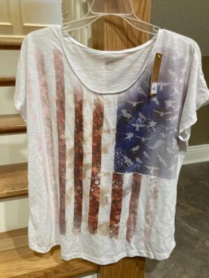 Sonoma Life & Style NWT Woman's Size XL  Americana Flag Freedom Embellished Top