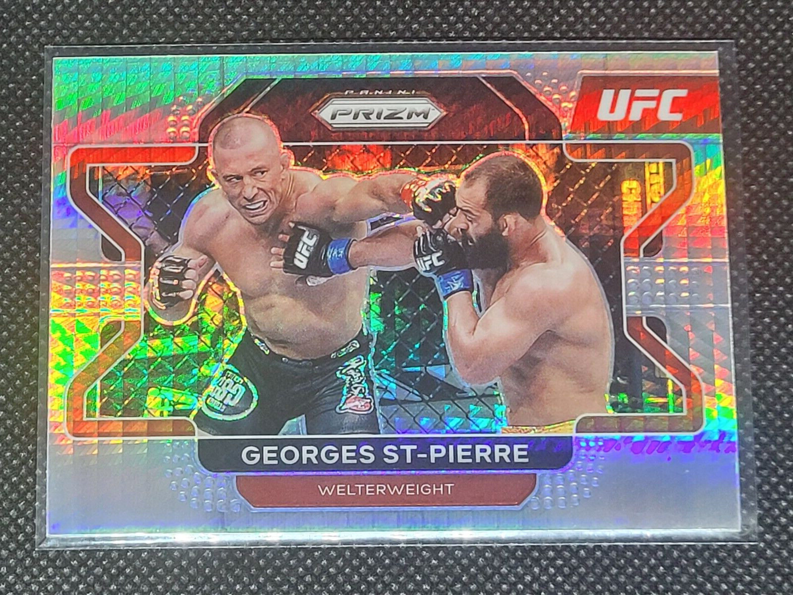 2022 Panini Prizm UFC Hyper Prizm Georges St-Pierre #61