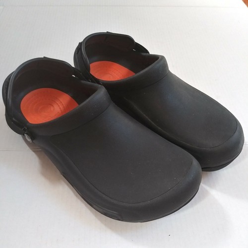 crocs slip resistant clogs
