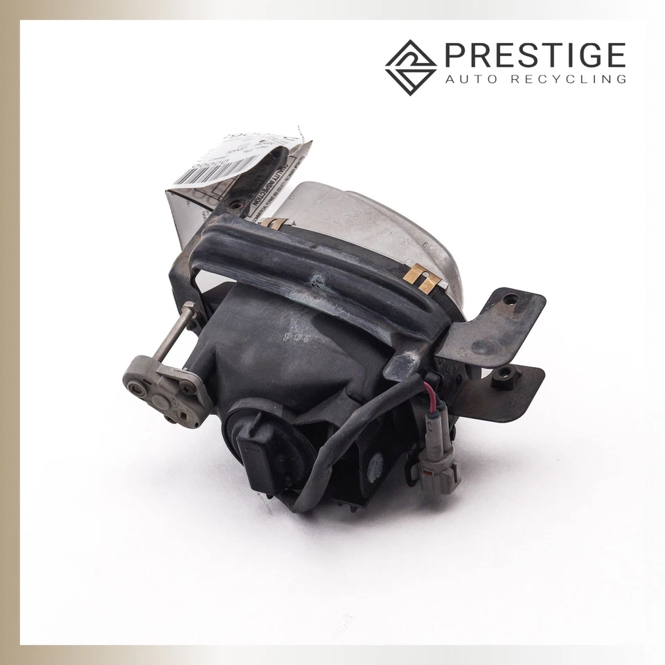 2002-2010 LEXUS SC430 Fog Light Bumper Fog Lamp Front Right 81211-24050 OEM - Image 4 of 4