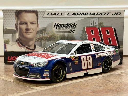 2013 Dale Earnhardt Jr National Guard Chevrolet SS Hendrick NASCAR Action 1/24