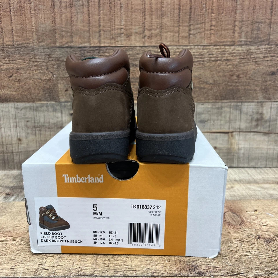 Timberland Field Boot Mid Boot Marrón Oscuro Nubuck Niños Pequeños Botas Talla 5 M NUEVO Foto 3 de 4