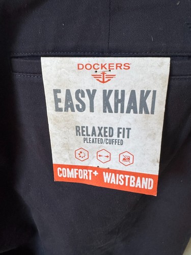 NWT MEN'S DOCKERS EASY KHAKI RELAXED FIT PLEATED CUFF COMFORT WAISTBAND 38/30