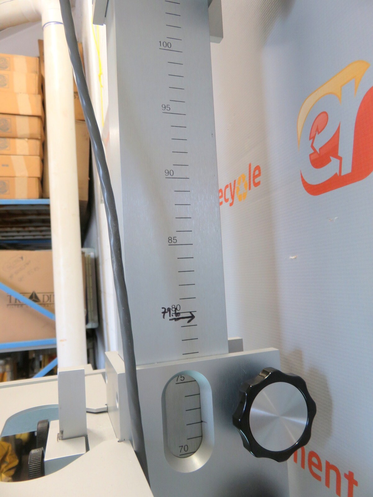 Huestis Medical StyroFormer SF319 Radiotherapy Block Cutter Cutting