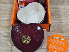 Le Creuset Cocotte D'amour 20cm 7.8in Rhone Red 2qt Heart Cocotte Cast Iron NIB