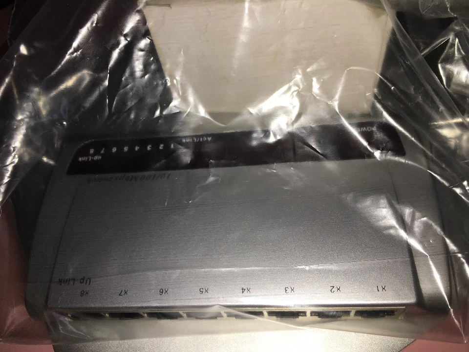 hual800s1 up link connector router 100 Mbps Switch - Image 2 of 4