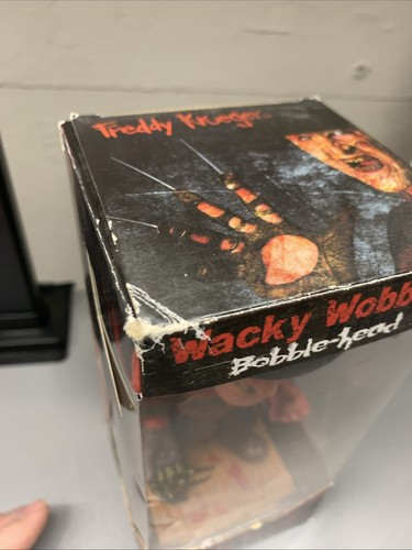 Funko Wacky Wobbler Bobble Head  Freddy Krueger Nightmare on Elm Street - Picture 11 of 17